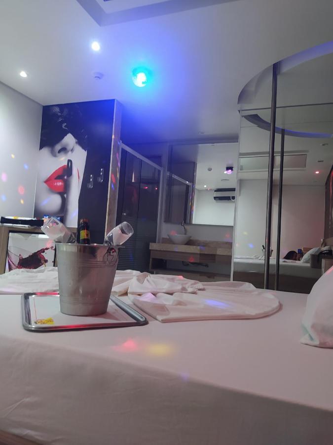 Motel La Folia 리베이라오프레토 외부 사진