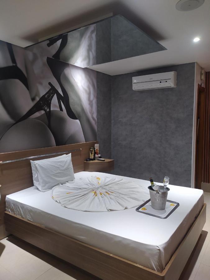 Motel La Folia 리베이라오프레토 외부 사진