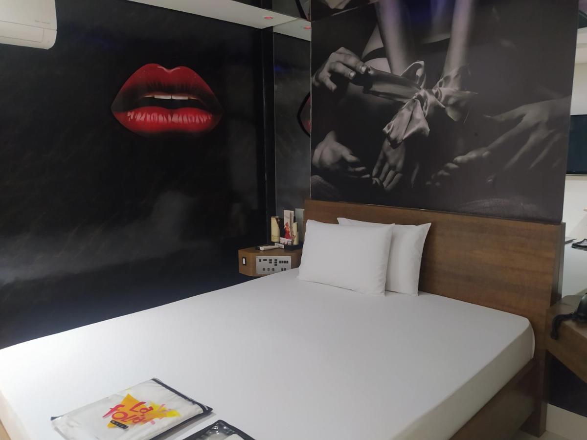 Motel La Folia 리베이라오프레토 외부 사진